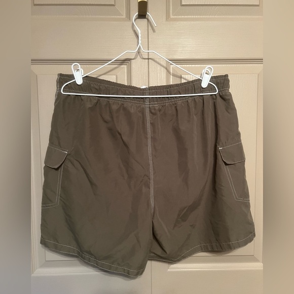 Green Swim Trunks with Elastic Waistband - Picture 2 of 4